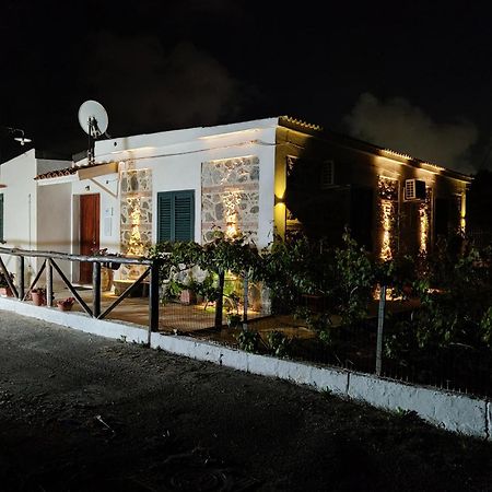 サンタ・ドメーニカ Casa Spezzaraヴィラ エクステリア 写真