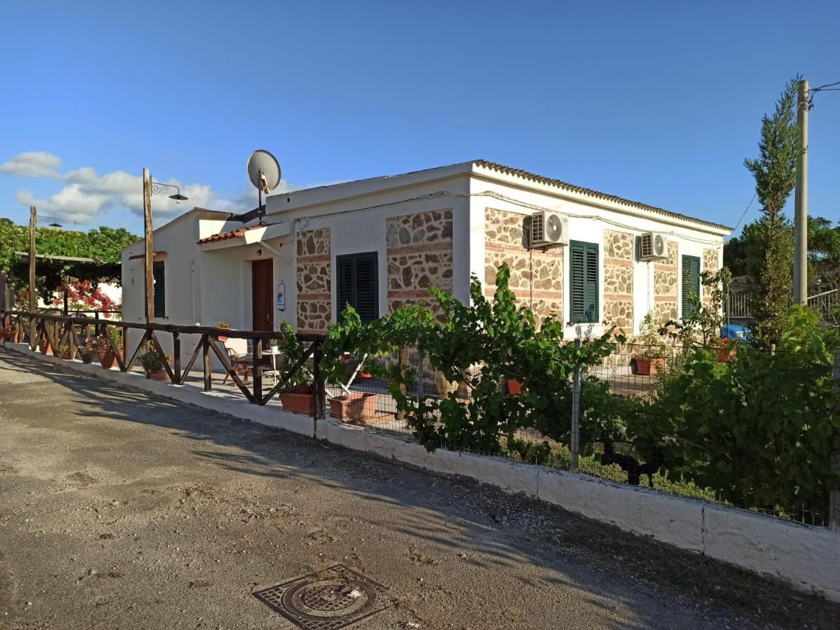 サンタ・ドメーニカ Casa Spezzaraヴィラ エクステリア 写真